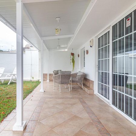 Вілла Flatguest Orinoco + Pool + Terrace + Garden Моган Екстер'єр фото